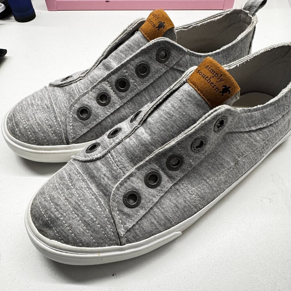Simply Southern Slip On Sneaker Size 6 Loafer Gray Flat - Picture 3 of 8